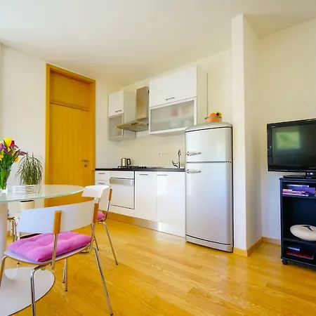 Nath Apartman